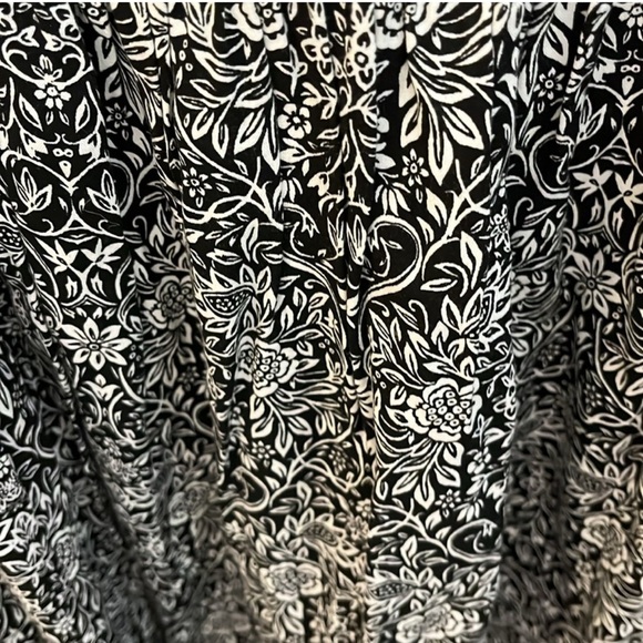 Retired! Black and White Abstract Floral Print Smocked Bell Sleeve Dress - Picture 5 of 6